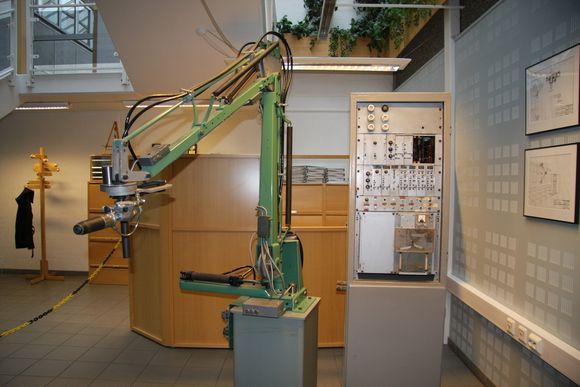 Norsk førsterobot DEN FØRSTE: Slik ser verdens første industrirobot ut. Den ble laget på Bryne på slutten av 60-tallet.