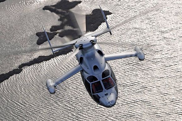 Etter 140 flytimer lyktes Eurocopter å sette ny uoffisiell hastighetsrekord for helikoptre. Den lyder på 255 knop.