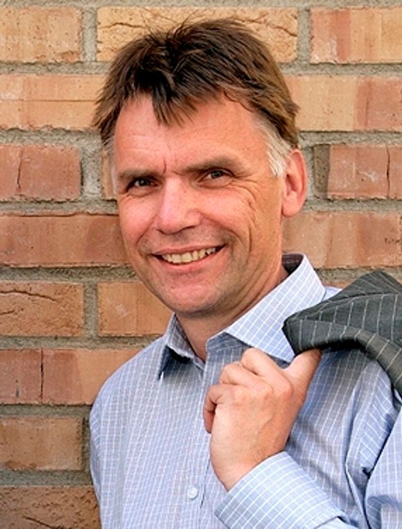 Verktøyene som analyserer tekst fra sosiale medier, kan innstilles med tanke på å unngå å føres på avveie av feil eller manipulert informasjon, sier Lars-Roar Masdal i RAV Norge.