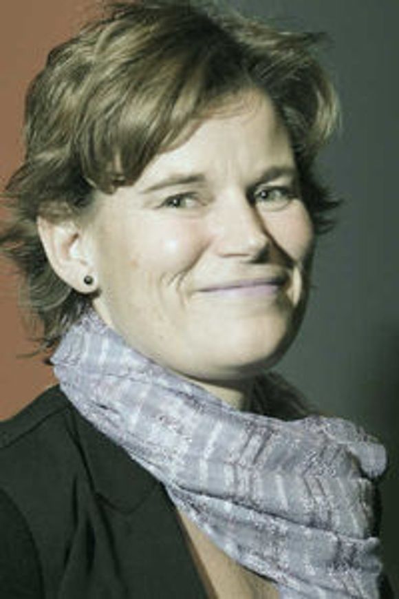Innovasjonsdirektør Kirsti Kierulf i Accenture Norge sier de arbeider hardt hver dag for å leegge til rette for spennende karrieremuligheter for kvinner. <i>Bilde: Accenture Norge</i>
