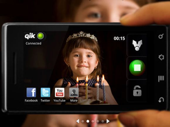 Qik brukes til å streame video til andre mobiltelefoner, under selve opptaket. Skype skal bruke teknologien til bedre videokonferanser med mobiltelefoner.