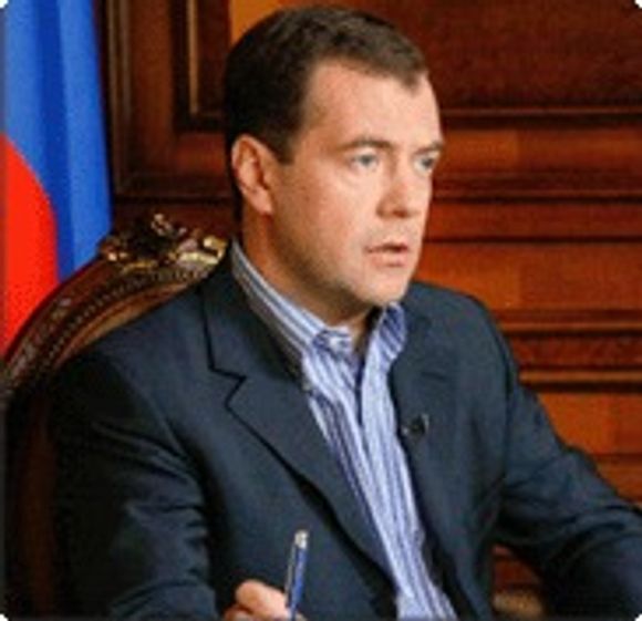 President Dmitrij Medvedev mener russerne må overvinne sin kroniske motstand mot alt nytt. <i>Bilde: Kremlin.ru</i>