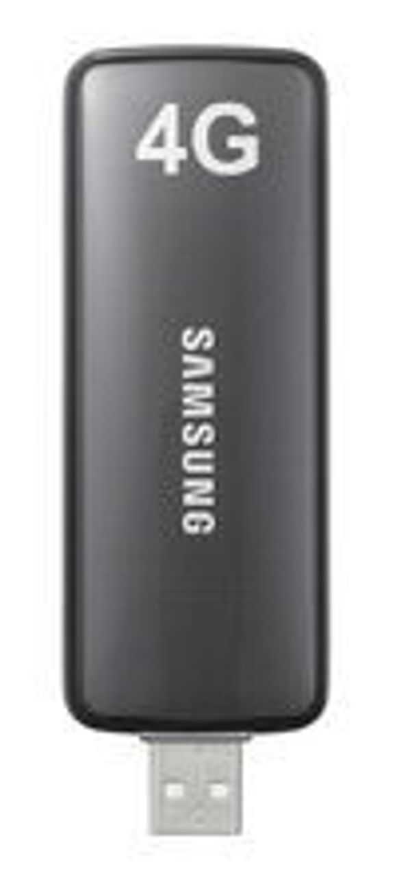 Samsung skal levere 4G-modem til Netcom. USB-pinnen er like liten som 3G-modem, men vil gi ti ganger så rask overføring. (Foto: Netcom)