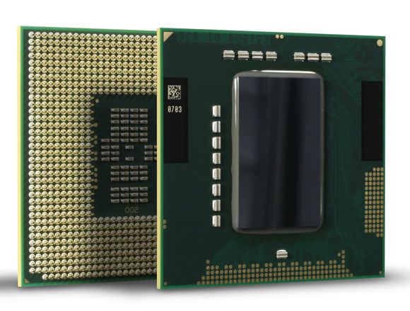 Intel har av ulike årsaker stoppet utviklingen av ny mikrokode til en rekke eldre prosessorer. Det betyr at disse ikke får mikrokodebeskyttelse mot Spectre v2-sårbarheten. Bildet viser en Intel Core i7 mobile-prosessor i Clarksfield-familien, som kom på markedet i 2009. <i>Foto: Intel</i>