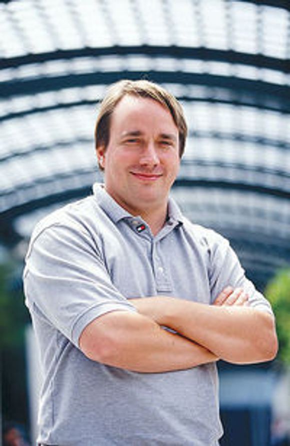 Linus Torvalds er fornøyd over måten Linux utvikles på, selv om systemet er blitt «kjempestort og oppblåst». (foto: Wikimedia Commons) <i>Bilde: Wikimedia Commons</i>