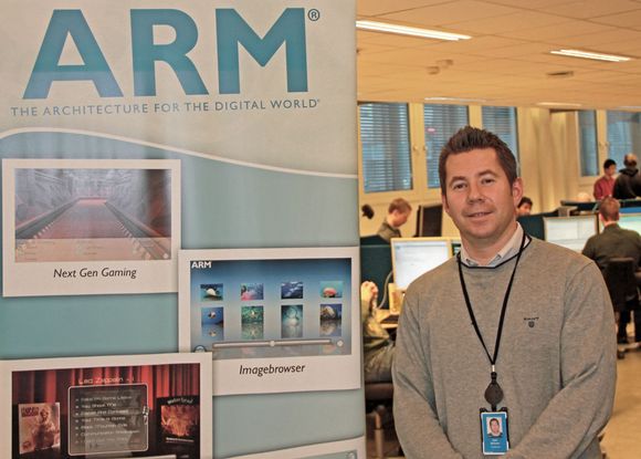 Kjetil Sørensen er daglig leder for ARM Norway. Det er her ARMs Mali-grafikkprosessorer designes. <i>Bilde: Harald Brombach</i>