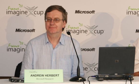 Andrew Herbert er sjef for Microsoft research i Cambridge.