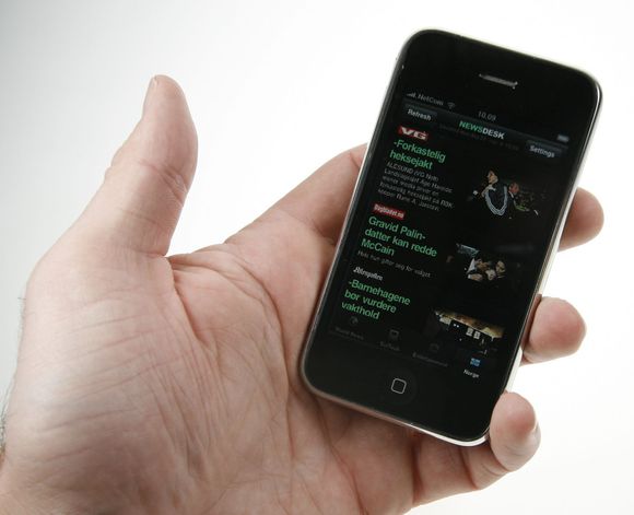 NewsDesk er en iPhone-applikasjon som henter frem toppsakene fra forskjellige norske og internasjonale nettaviser.