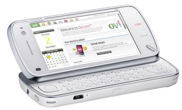 Nokia N97 har tastatur som kan felles ut.
