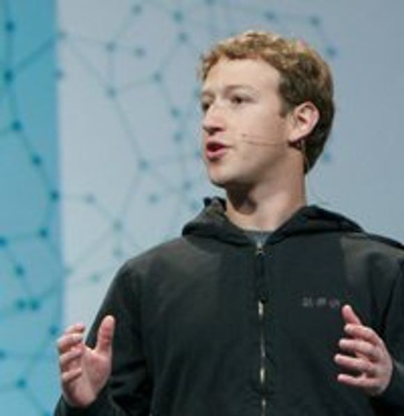 26-åringen Mark Zuckerberg grunnla Facebook sammen med studentkamerater fra Harvard. I dag er han verdens yngste dollarmilliardær.