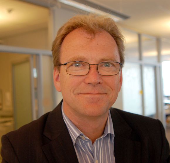 Sven Langerak, leder for Konsern IT i Posten, har foreløpig ingen planer om å ta i bruk Windows 8. <i>Bilde: Thor S. Kristiansen/Posten</i>