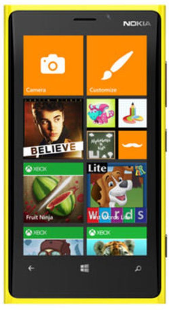 Slik presenterer Microsoft det barnevennlige området Kid&#039;s Corner i Windows Phone 8, hvor ungene kan boltre seg fritt uten at det skjer uhell som skaper bry for foreldrene. <i>Bilde: Microsoft</i>