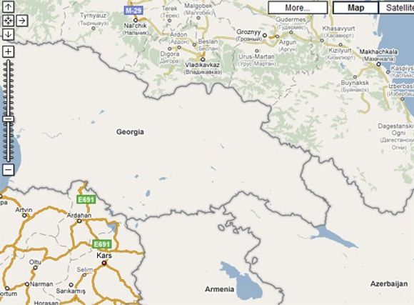 Google Maps er fint lite detaljert for land som Georgia, Armenia og Aserbadjan. Til kontrast er det mange detaljer om Russland i nord, og Tyrkia som ligger sør for Georgia. (Foto: skjermbilde Google Maps)