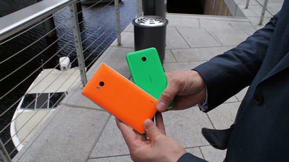 Fargerike bakdeksler er Nokias kjennemerke. <i>Bilde: Thomas Marynowski</i>