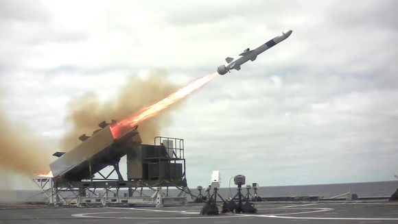 NSM testskytes fra USS Coronado 23. september 2014. <i>Bilde:  US Navy</i>