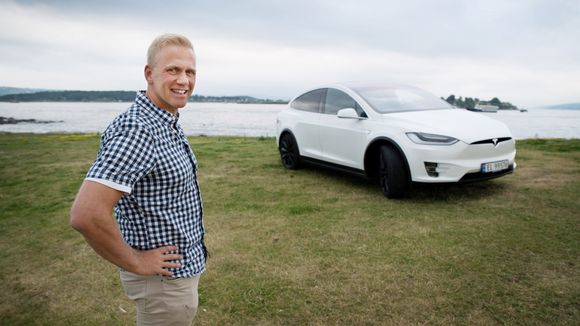Bertin Torgersen var fornøyd med prøveturen med Tesla Model X. <i>Foto: Foto</i>