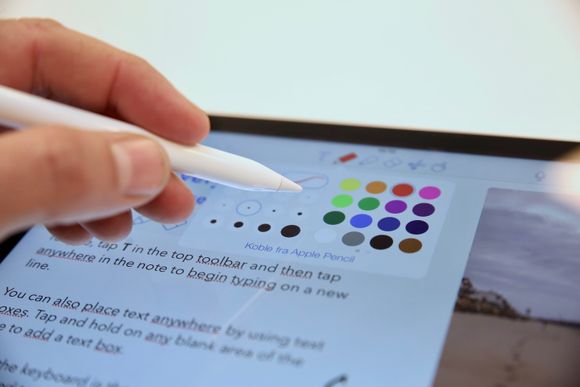 Appen Notability er en av mange som støtter Apple Pencil. Nå kan pennen også brukes i Apples egne iWork-apper. <i>Foto:  Kurt Lekanger, Digi.no</i>