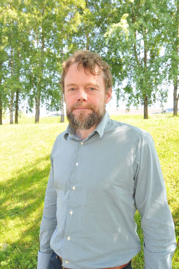 Sivilingeniør og daglig leder i Norwegian Electric Road Cluster, Runar Søråsen. <i>Foto:   Martin Gramnæs</i>
