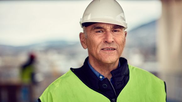 Byggherre på byggeplass: Arthur Buchardt <i>Foto:  Anti / Jens Edgar Haugen</i>