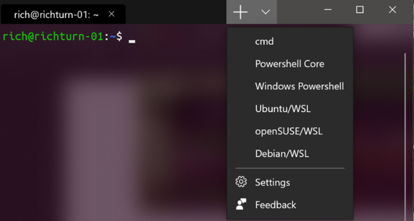 Meny i Windows Terminal hvor brukerne kan velge mellom ulike kommandolinjeskall når en ny fane skal åpnes. <i>Foto: Microsoft</i>