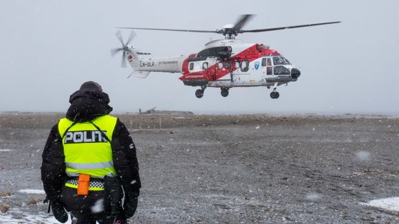 Sysselmannen har to Super Puma redningshelikoptere til disposisjon på Svalbard. <i>Foto:  Eirik Helland Urke</i>