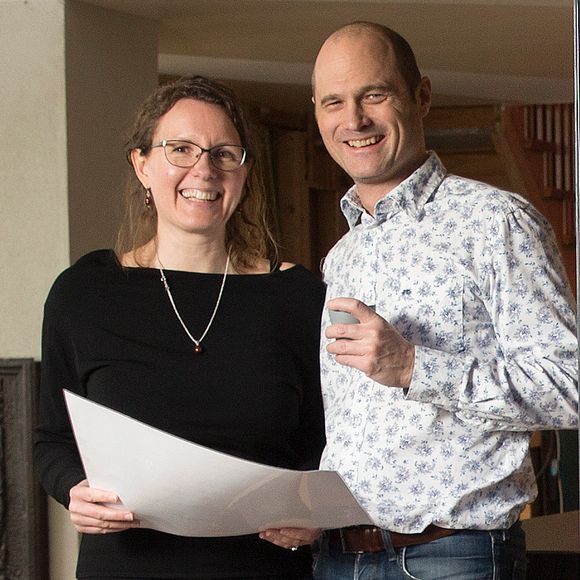 Karen Byskov Lindberg og Bjørn Thorud er begge energirådgivere av yrke. <i>Foto:  Sverre Christian Jarild</i>