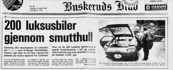 Kaos på Svinesund: 200 luksusbiler kom seg gjennom før smutthullet på den siste dagen før loven ble endret. Faksimile: Buskeruds Blad, 10. mars 1984.