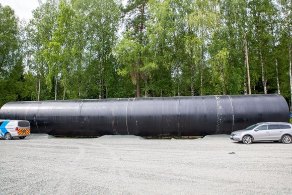 30 meter langt og en vekt på 42 tonn, men røret kom til Norge i tre deler. <i>Foto:  Jarle Skoglund</i>