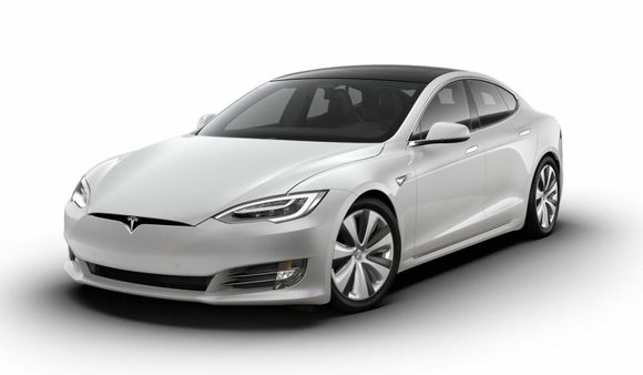 Tesla Model S Plaid kan komme seilende på et skip fra California i2022. Foto <i>undefined:  Tesla</i>