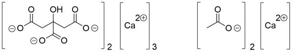 Strukturen til kalsiumsitrat ses til venstre, strukturen til kalsiumacetat ses til høyre. <i>Illustrasjon:  Anton A. A. Smith</i>