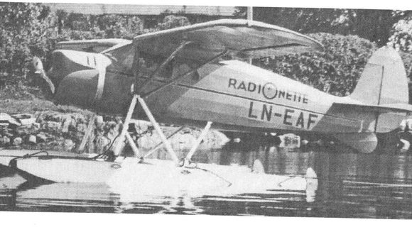 Radionette-flyet til Wessels Flyveselskap, ble ødelagt 9. april 1940 på Kjeller flyplass, bombet av tyskere.