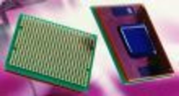 Den første prosessoren fra Intel basert på 0,18 mikron prosessteknologi, Intel Pentium II mobil 400 MHz. <i>Foto:  Intel</i>