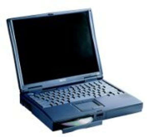HP-flaggskipet OmniBook 7100.