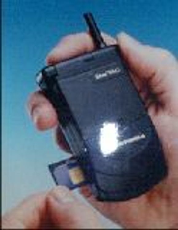 Motorola StarTAC 130 veier bare 85 gram.