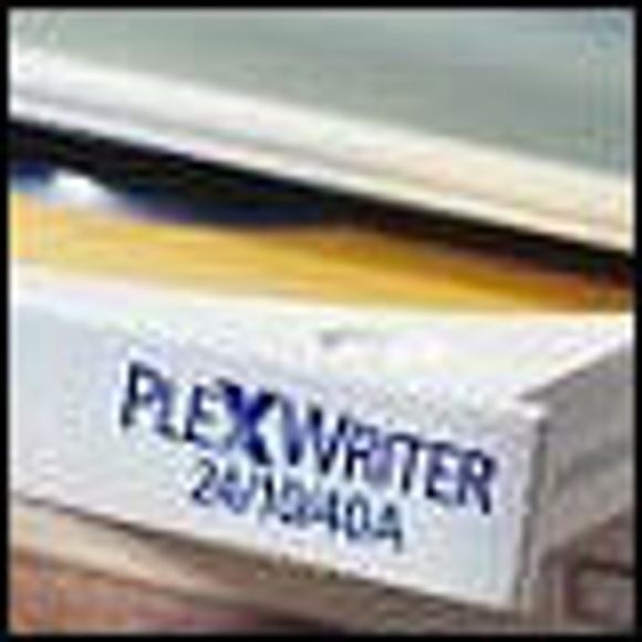 Detalj fra Plextor Plexwriter 24/10/40.