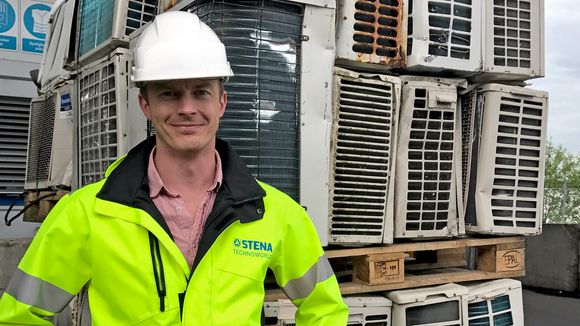 – Stena Recycling Group er blant Europas største gjenvinnere av elektrisk avfall. Vi har to industrielle anlegg for destruksjon av kuldemøbler i Tyskland, et i Italia og et i Sverige. Sverige tar i mot EE-avfall fra Norge, Sverige og Danmark, sier Marcus Martinsson. <i>Foto:  Stena Recycling Group</i>