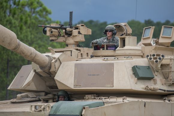 Lavprofil Protector RWS på en M1A2 SEP V2 Abrams-stridsvogn tilhørende 3rd Squadron, 16th Calvary Regiment på skytefeltet ved Fort Benning i Georgia i juli. <i>Foto:  Staff Sgt. Austin Berner</i>