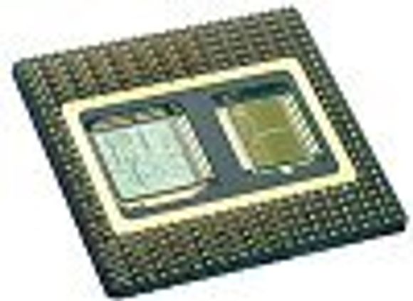 Intel Pentium 2 uten kasse. <i>Foto:  Intel</i>