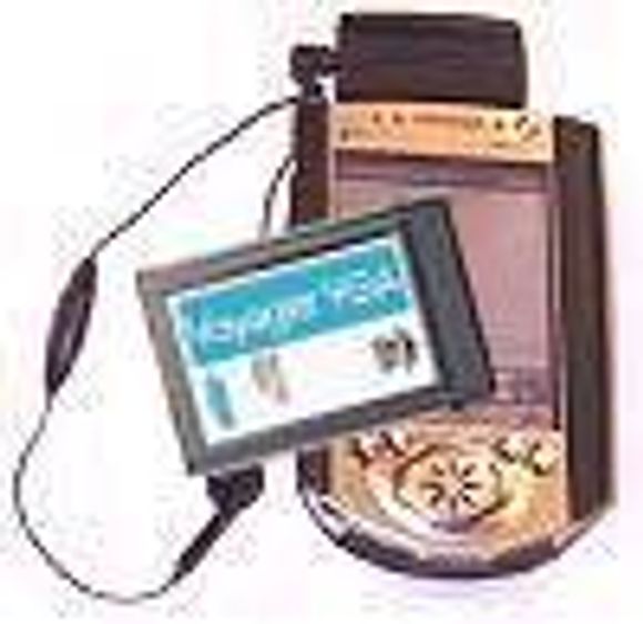 Compaq iPaq Pocket PC med Nokia GSM-kort og Voyager VGA-kort for å vise Powerpoint direkte i 800x600 punkter på en projektor. <i>Foto:  Compaq</i>