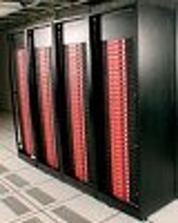 132 noders Dolphin/Scali-klynge ved University of Delaware. <i>Foto:  Dolphin Interconnect Solutions</i>