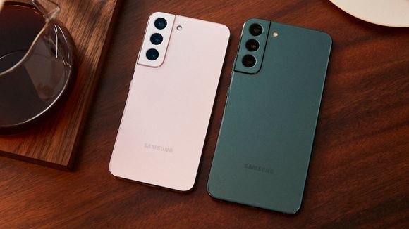 Rimeligere: S22 og S22+ er billigste og nest billigste utgave av Samsungs toppmodeller <i>Foto:  Samsung</i>