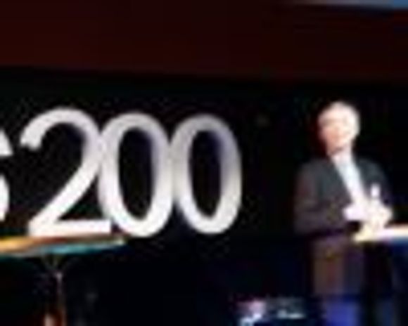Windows 2000 ble til Windows 200 under det norske lanserings-arrangementet. <i>Foto:  Harald Brombach</i>
