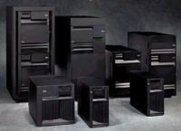 Nye AS/400-maskiner fra IBM. <i>Foto: IBM</i>