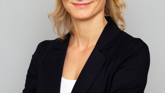 3400 kroner per kunde