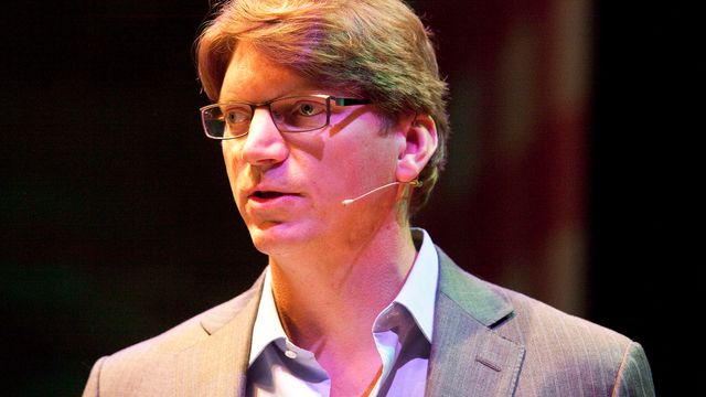Skype-gründer vil gi bort mobildata