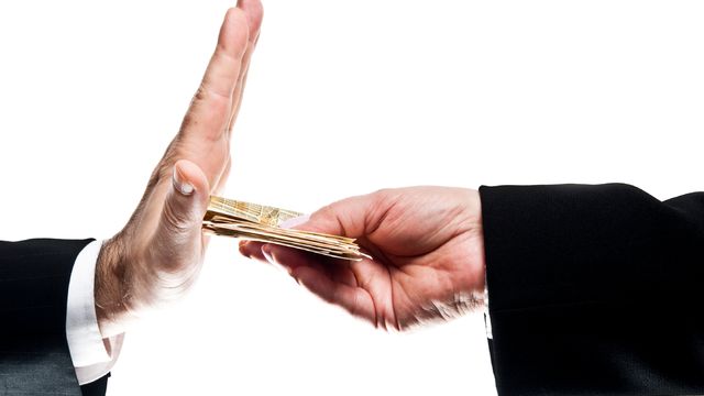 Nå kuttes telefonsubsidiene i Europa