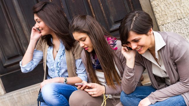 Første billigoperatør med 4G og HD Voice