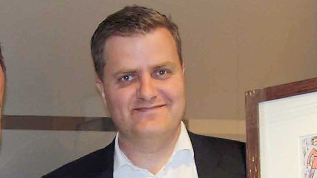 Gruer og gleder seg til åpne nett
