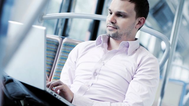 Får kopiere datamaskiner på grensen