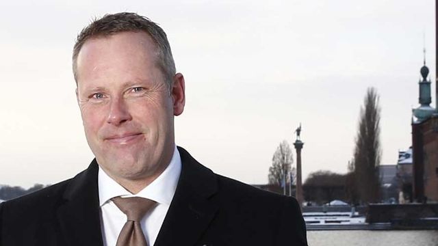 Fiberoptic-aksjonærene inn i Netel